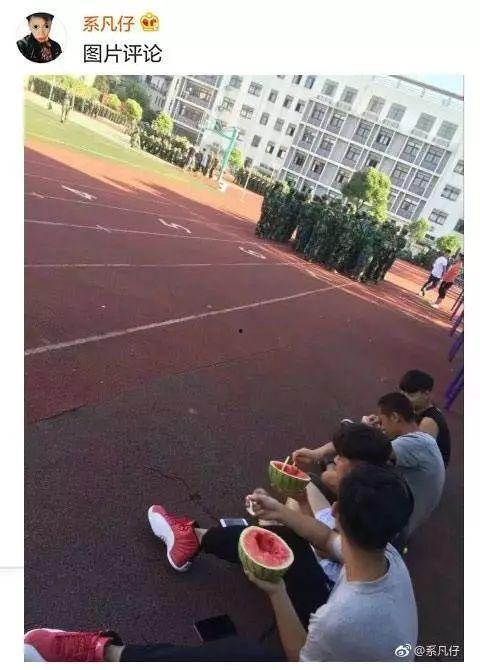 喝酒吃瓜胃疼,揭秘饮酒与饮食不当的后果 第2张 喝酒吃瓜胃疼,揭秘饮酒与饮食不当的后果 第2张